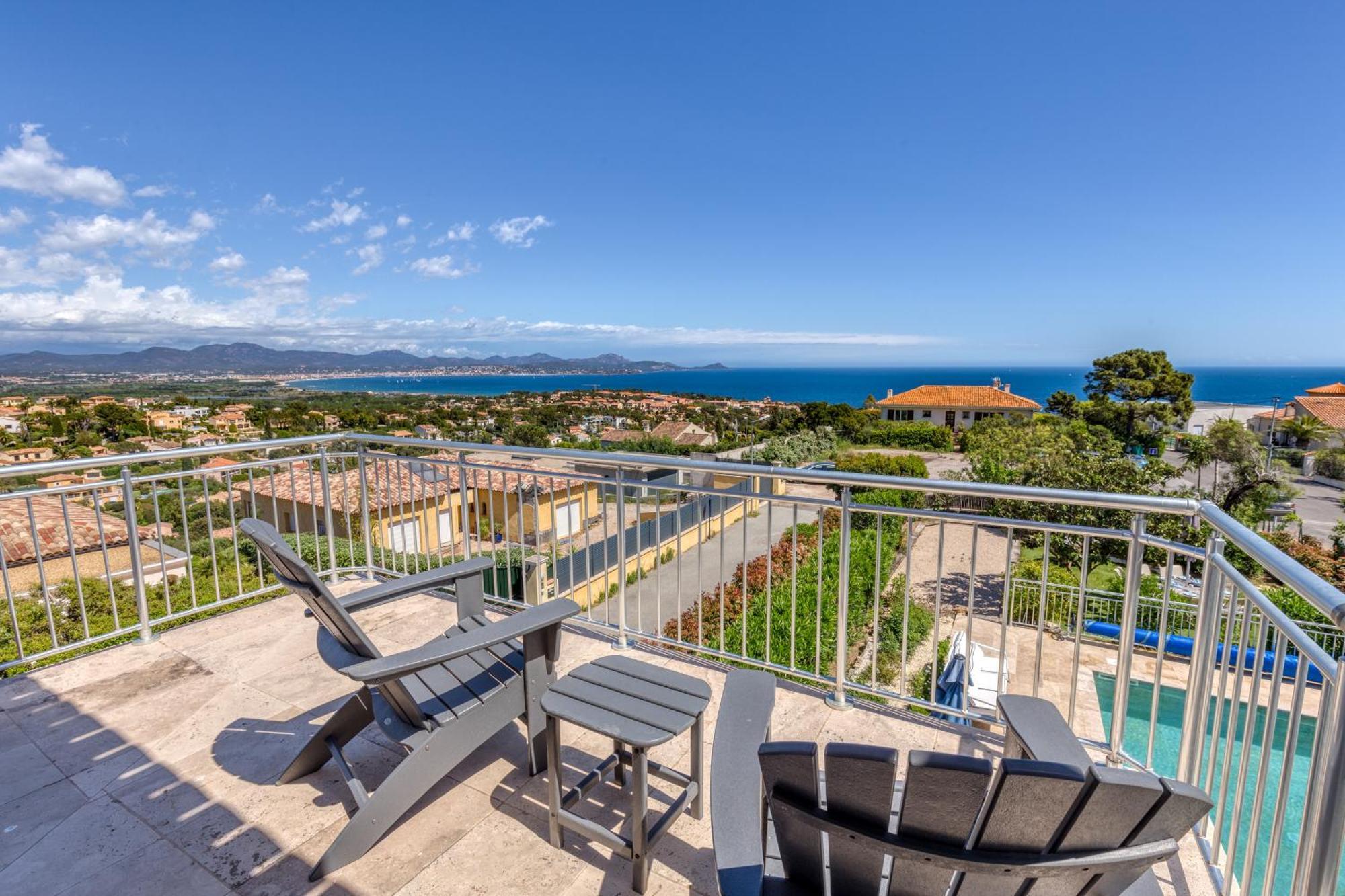 Villa Stunning Sea View Cote D'azur - Rives D'or Fréjus